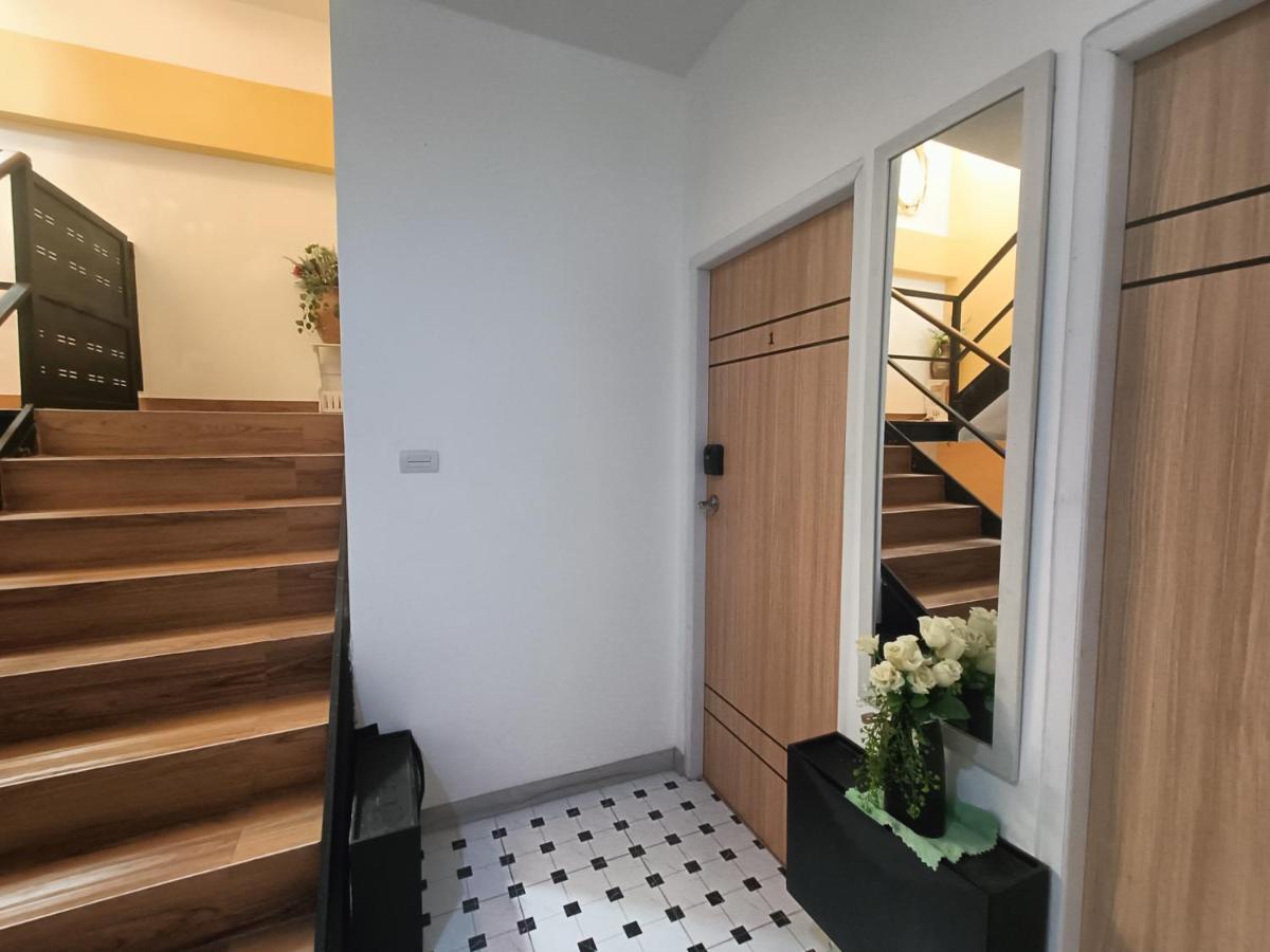 Merit Courtyard Suvarnaphumi House Bangkok Ngoại thất bức ảnh
