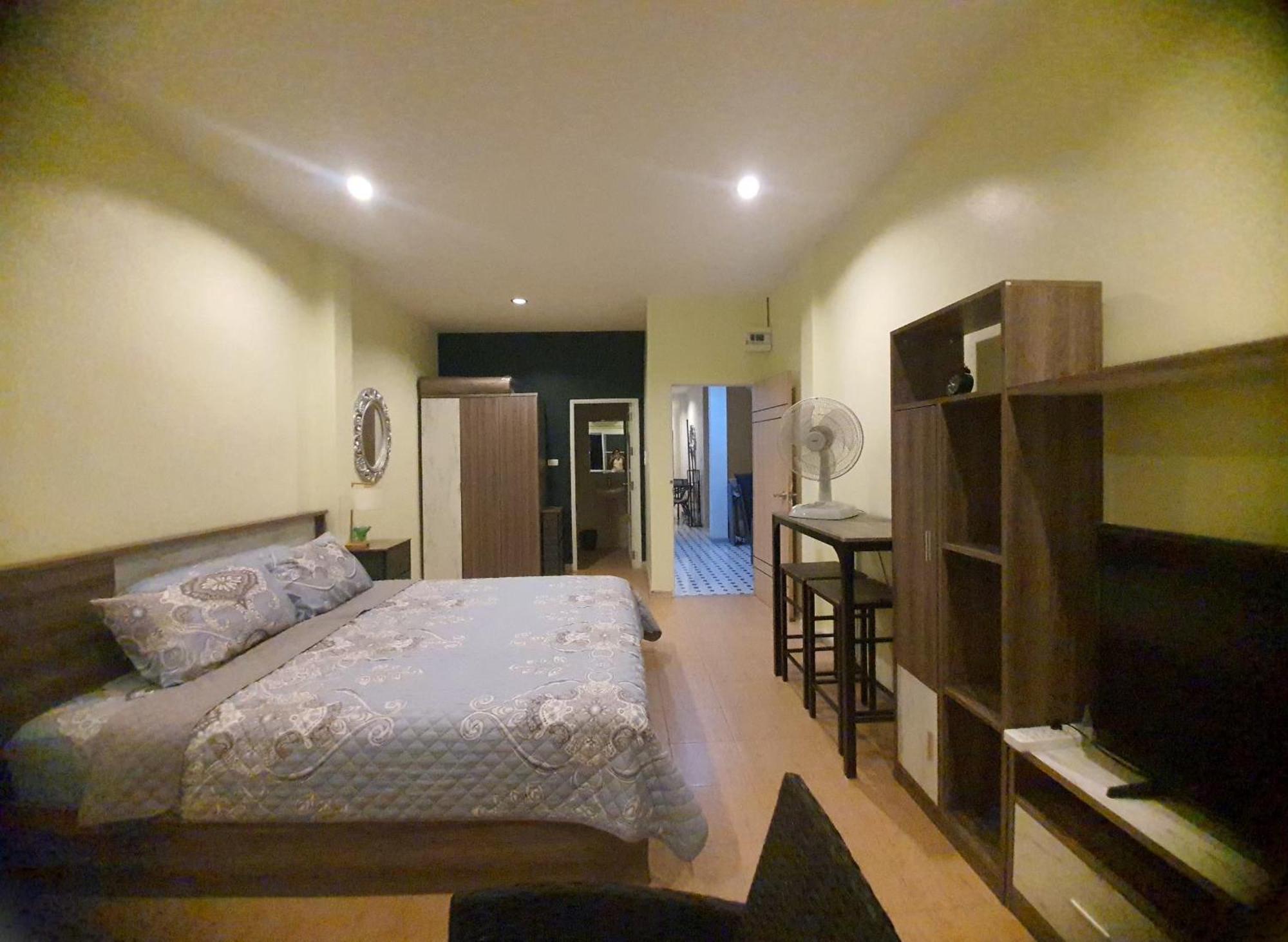 Merit Courtyard Suvarnaphumi House Bangkok Ngoại thất bức ảnh